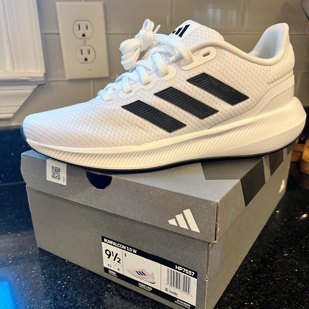 Women’s Adidas Runfalcon 3.0 W. Size 9.5 New with tags never worn.